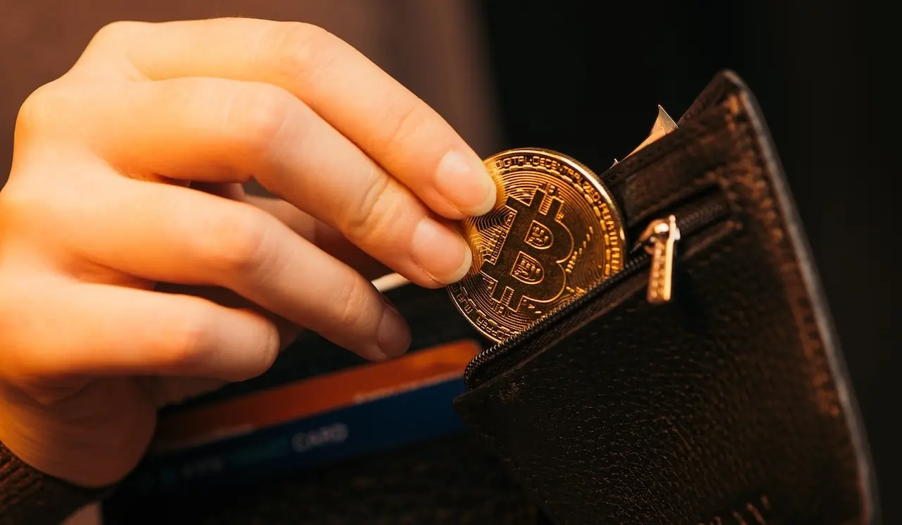 Comment acheter son premier Bitcoin ? Guide pratique pour débuter sur les cryptos Comment acheter son premier Bitcoin ? Guide pratique pour débuter sur les cryptos